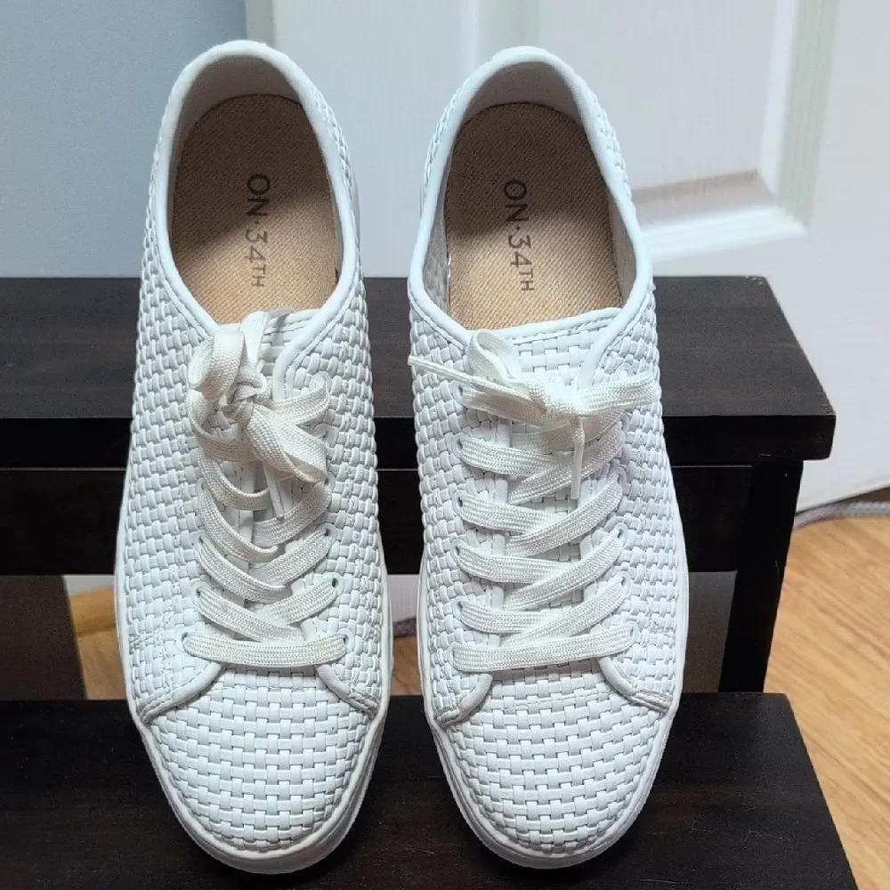 On 34th Lusillep White Faux Leather Woven Sneakers Fabric Lining Size 9M NEW